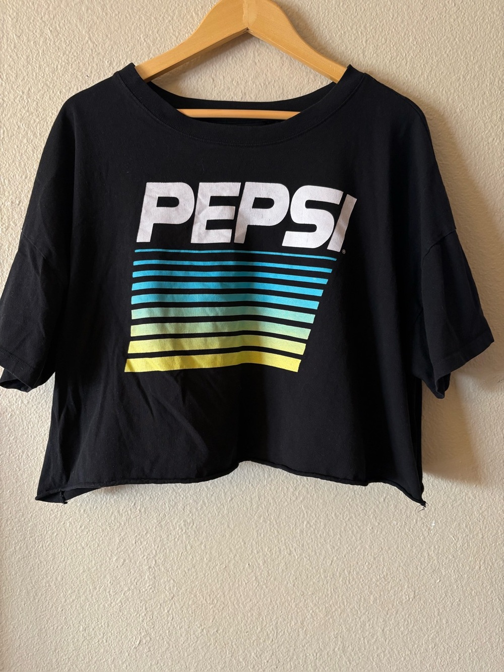 Pepsi Graphic Crop Tee Black Retro Stripe Logo Boxy T-Shirt Oversized